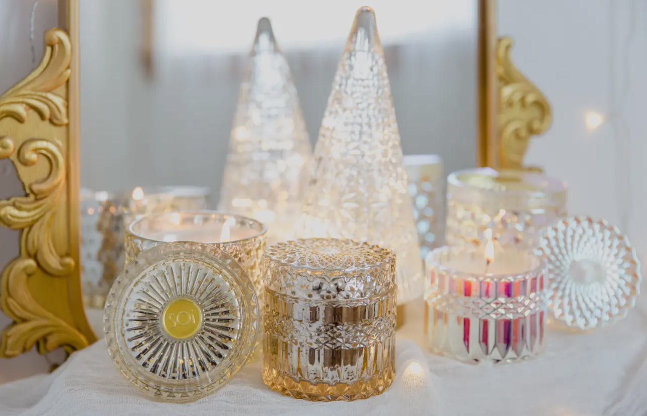 Gilded Cinnamon 8oz Petite Shimmer Candle (Iridescent)