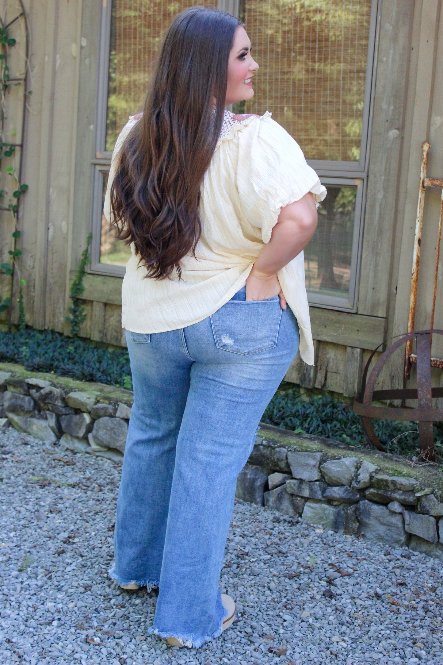 Cream and Floral Flowy Top (Curvy)