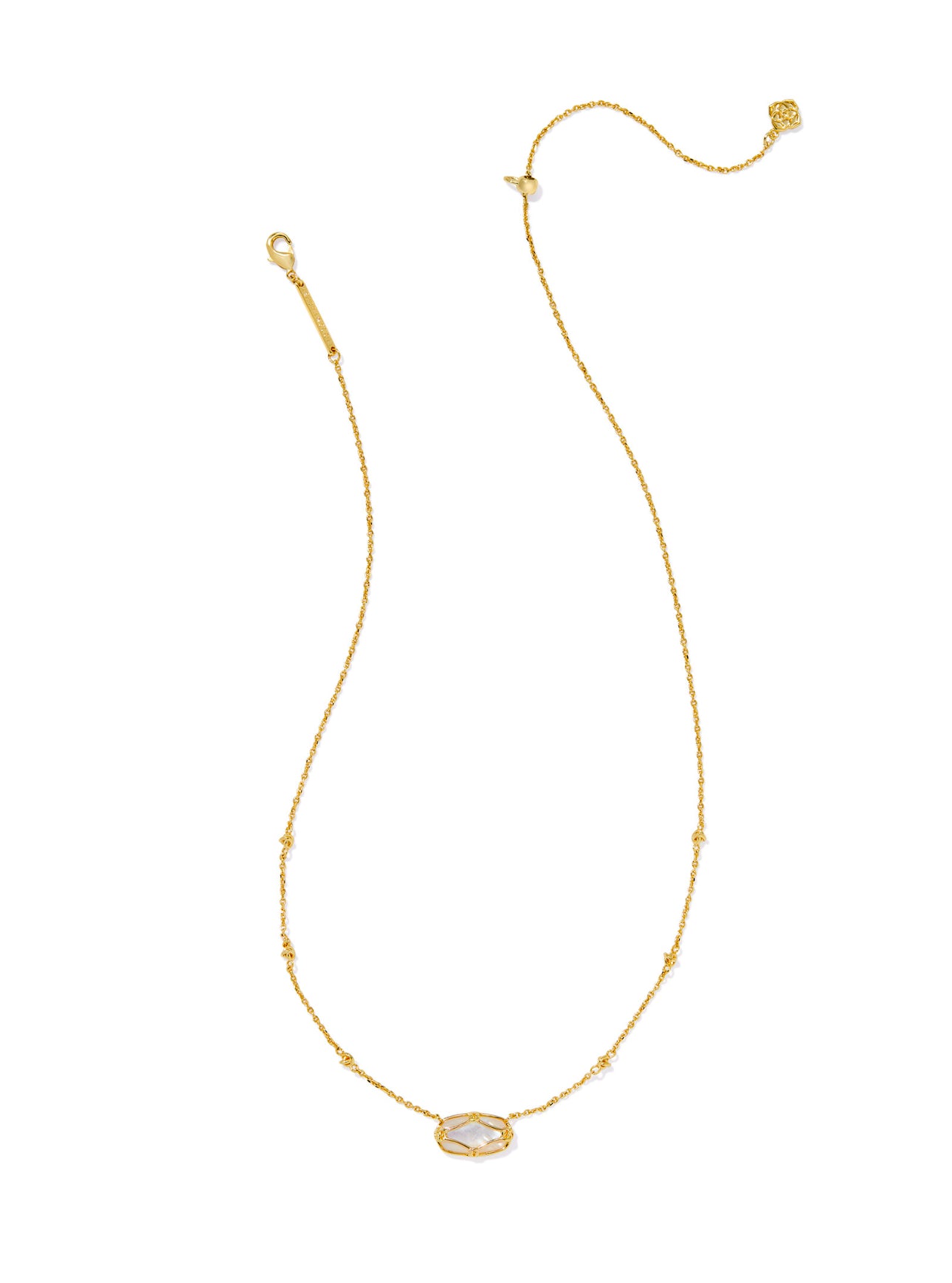 Elisa Lattice Frame Short Pendant Necklace