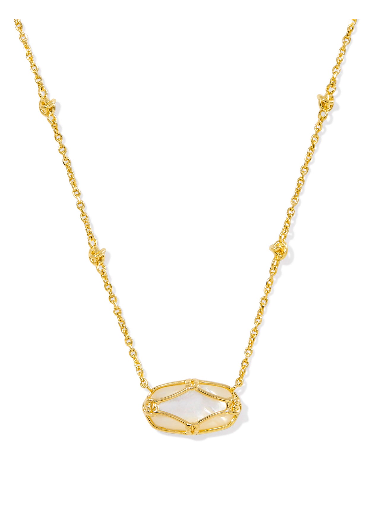 Elisa Lattice Frame Short Pendant Necklace
