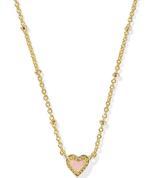 Mini Ari Heart Satellite Short Pendant Necklace in Gold/Rose Quartz